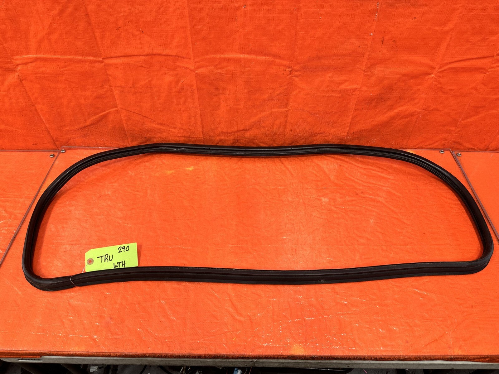 00 09 HONDA S2000   REAR TRUNK WEATHER STRIP GASKET SEAL   OEM FACTORY #2901
