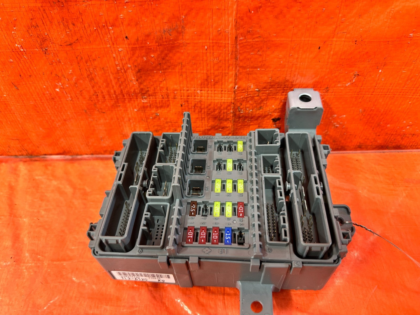 11 14 ACURA TSX   PASSENGER RIGHT   INTERIOR FUSE BOX PANEL   OEM 3051