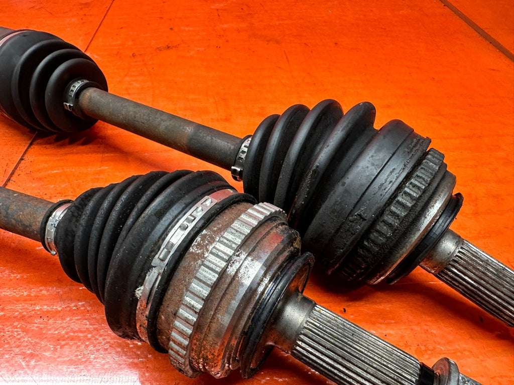 92 96 HONDA PRELUDE H22A LEFT RIGHT CV AXLE SHAFTS OEM #33210