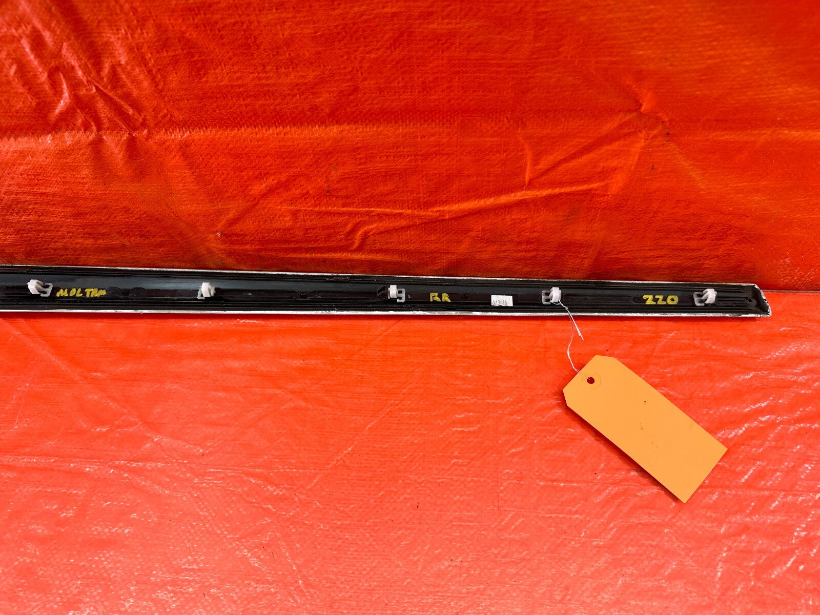 06 11 HONDA CIVIC SI 4D SEDAN   DOOR MOLDING IMPACT STRIP RIGHT FRONT OEM #2206