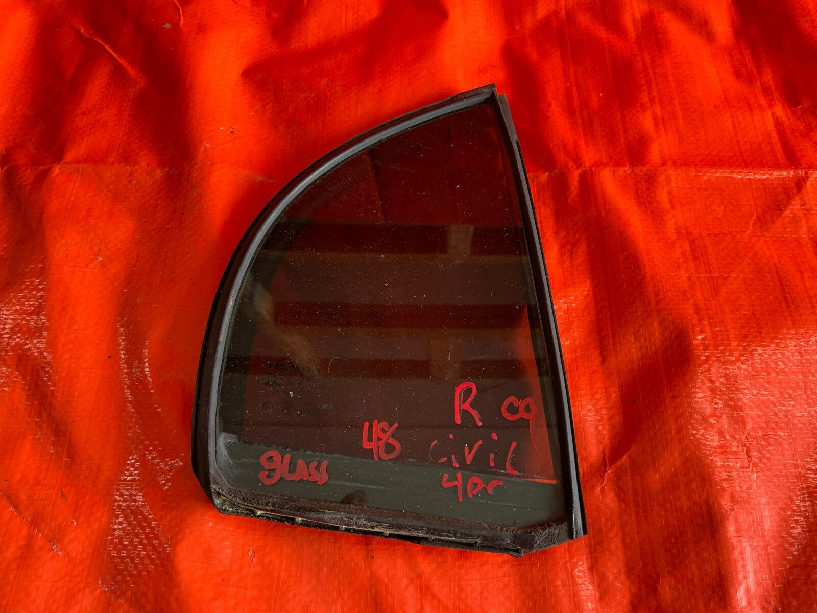 06 11 HONDA CIVIC SEDAN 4 DOOR   PASSENGER RIGHT REAR   QUARTER GLASS   OEM OE0