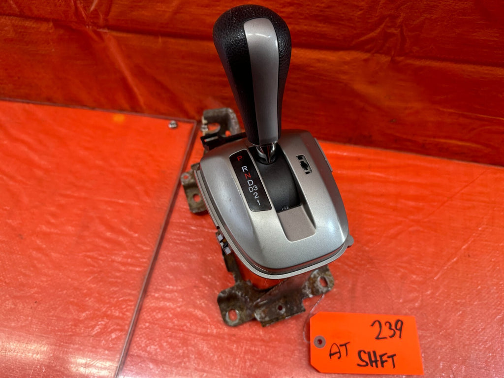 10 12 HONDA ACCORD   AUTOMATIC TRANSMISSION SHIFTER / GEAR SELECTOR   OEM #2393