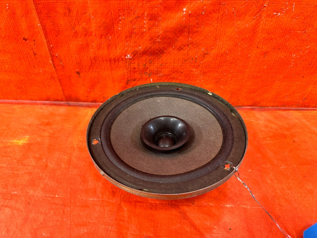 97 01 HONDA CR V CRV   PIONEER BRAND   TS 06196   FACOTRY OEM SPEAKER #3011