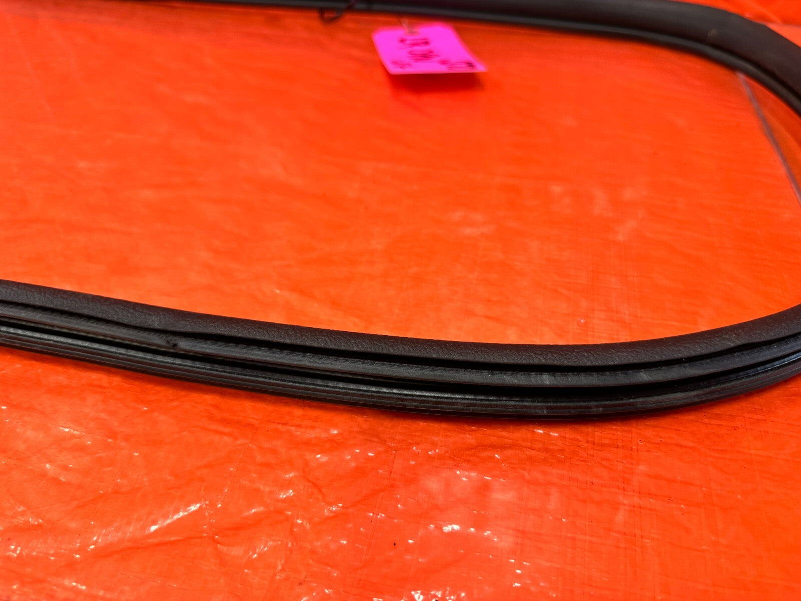 06 11 CIVIC 4D SEDAN   DRIVER LEFT REAR DOOR TO CHASSIS OPEN TRIM   OEM #27014