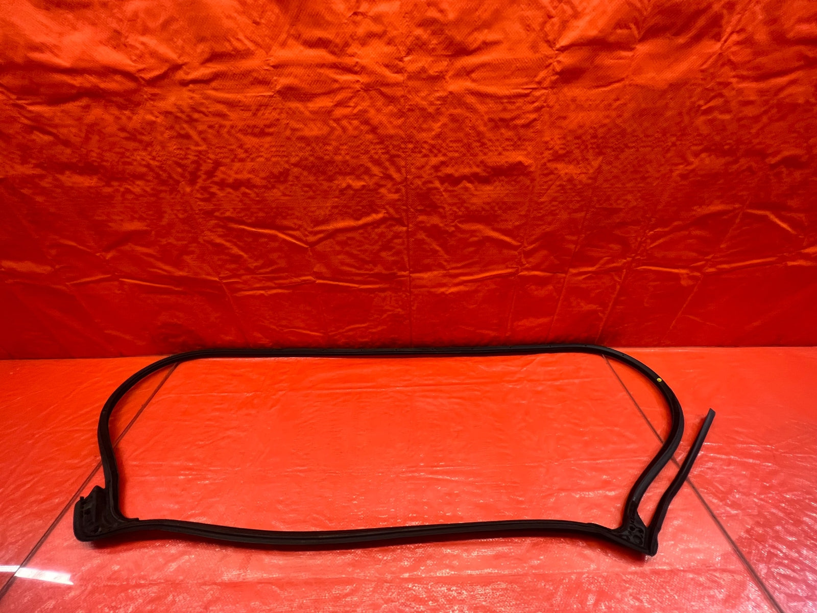 09 14 ACURA TSX   DRIVER LEFT REAR DOOR   WEATHER STRIP TRIM SEAL GASKET OEM 1688
