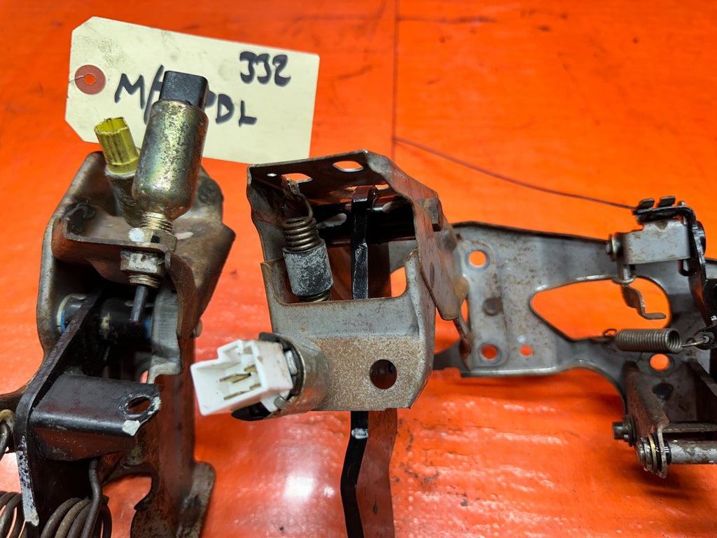 92 96 HONDA PRELUDE MT MANUAL CLUTCH BRAKE GAS PEDALS OEM #3326
