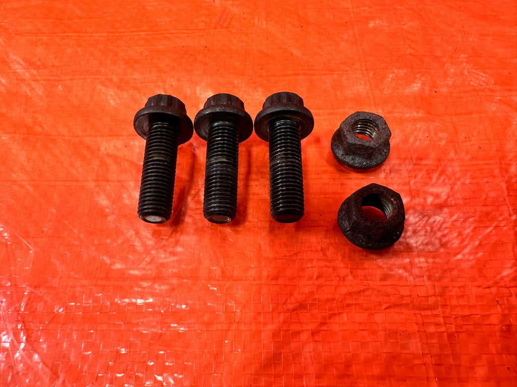 02 06 ACURA RSX   K20A2 K20A3   EXHAUST MANIFOLD HEADER BOLTS HARDWARE   OEM 2713