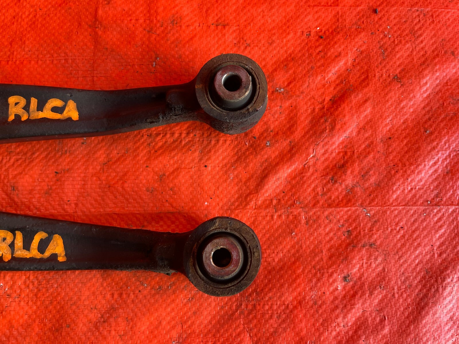90 91 HONDA CRX   BASE ONLY!   REAR LOWER CONTROL ARM SET ARMS LEFT RIGHT OEM 611