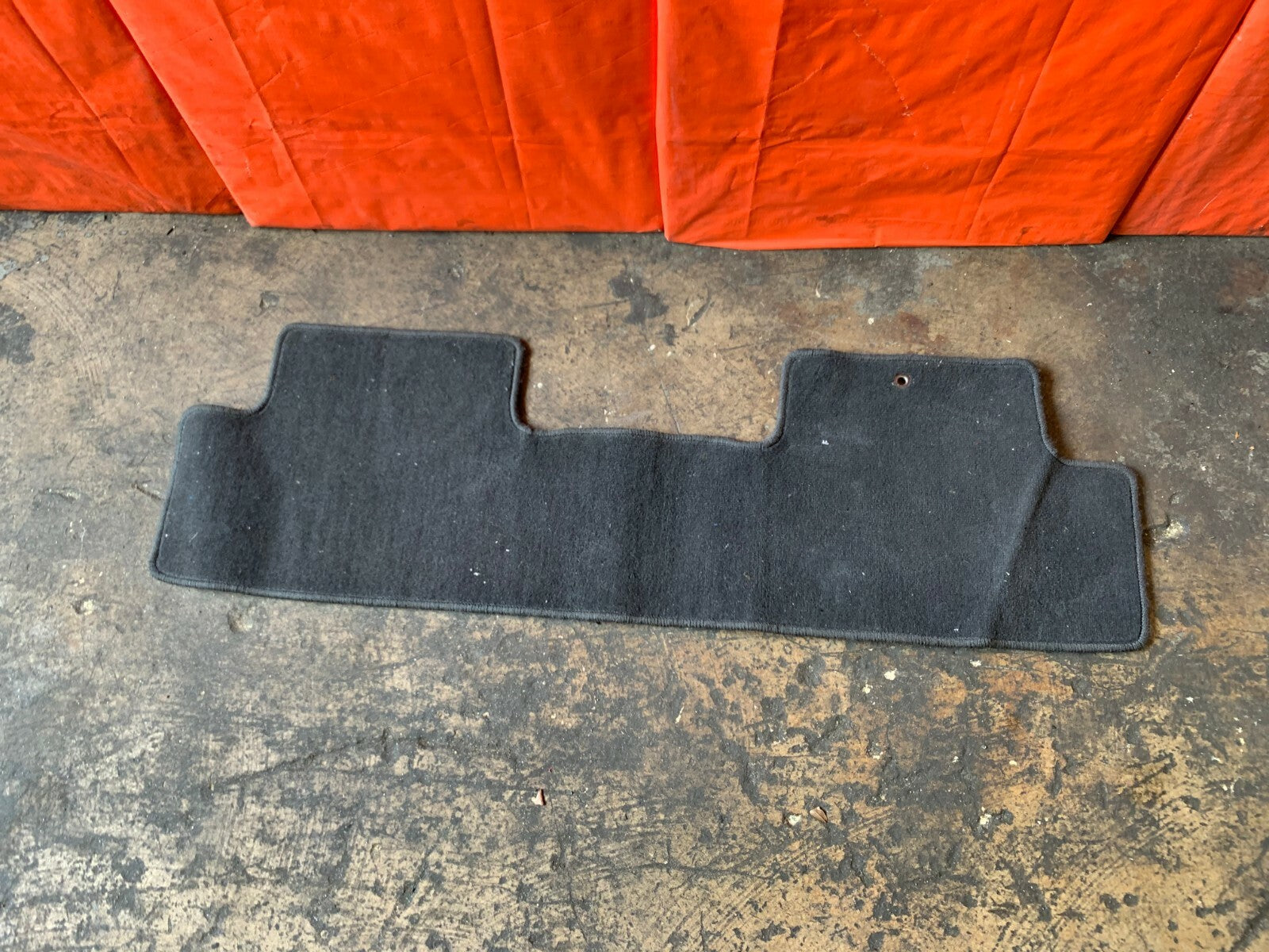 OEM 2008 08 HONDA CIVIC SI COUPE   2 DOOR CARPET   REAR FLOOR MAT0