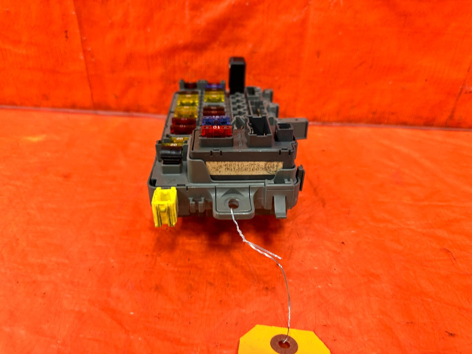 96 97 HONDA DEL SOL   CABIN INTERIOR UNDER DASH FUSE BOX   OEM FACTORY OE #2953
