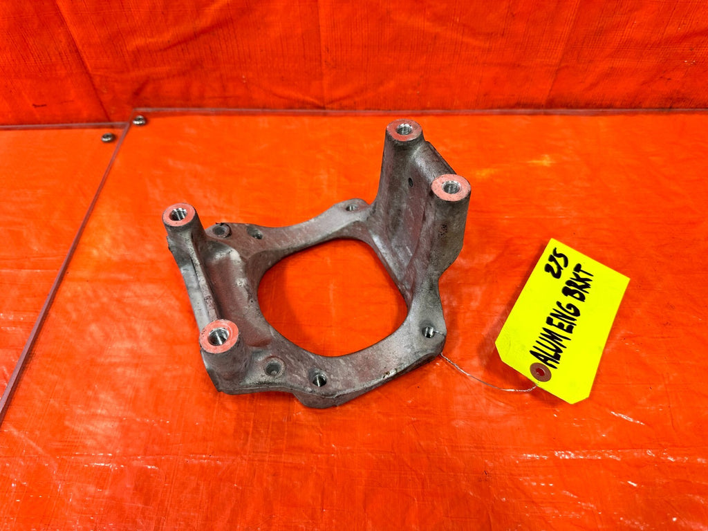 04 08 ACURA TSX   ALUMINUM ENGINE MOTOR MOUNT BRACKET   OEM FACTORY #2754