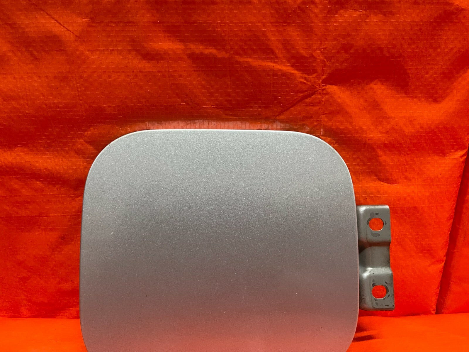 97 01 HONDA CR V CRV   GASOLINE GAS FUEL LID COVER TRIM   SILVER COLOR   OEM OE3