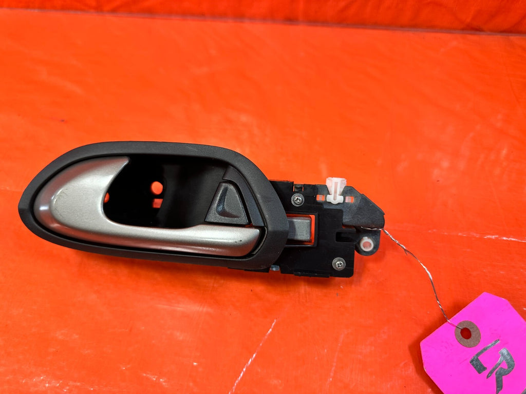 07 11 HONDA CIVIC SI SEDAN   DRIVER LEFT REAR INTERIOR DOOR HANDLE   OEM #2703