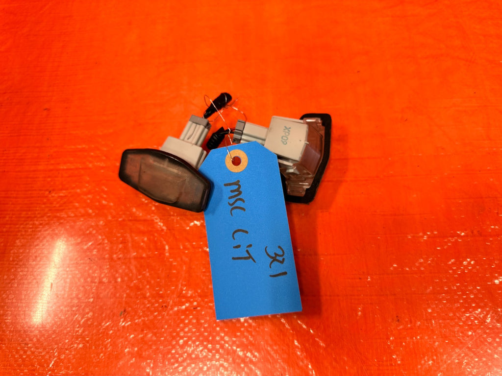 09 14 ACURA TSX   LEFT AND RIGHT LICENSE PLATE LIGHTS LAMPS   OEM FACTORY #3214