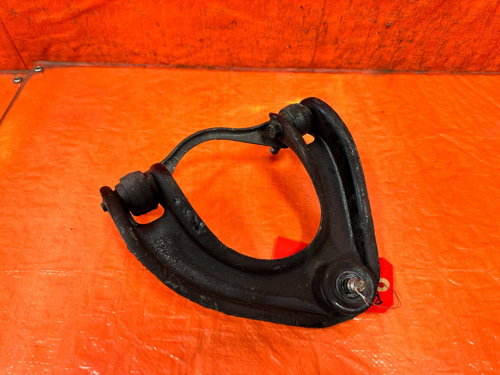 90 91 HONDA CIVIC HATCHBACK   PASSENGER RIGHT FRONT UPPER CONTROL ARM OEM #3255