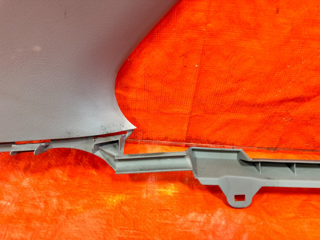 96 00 HONDA CIVIC   HATCHBACK   DRIVER LEFT C PILLAR QUARTER GLASS TRIM OEM 2877