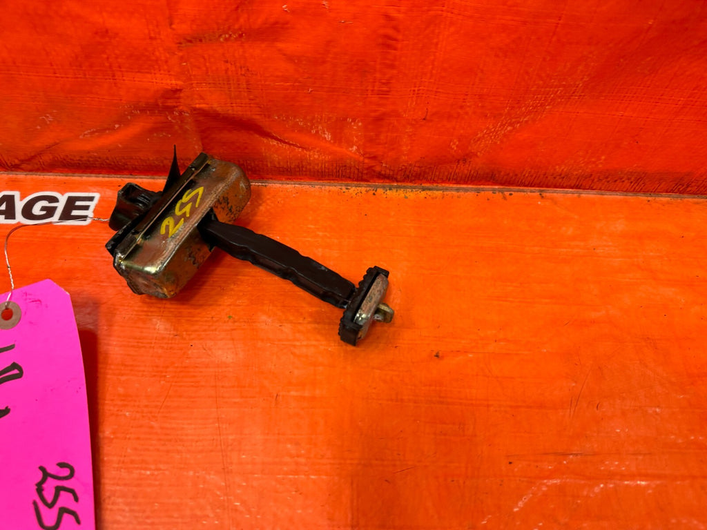 04 08 ACURA TSX   DRIVER LEFT REAR DOOR CHECKER HINGE ARM STOPPER   OEM #2554