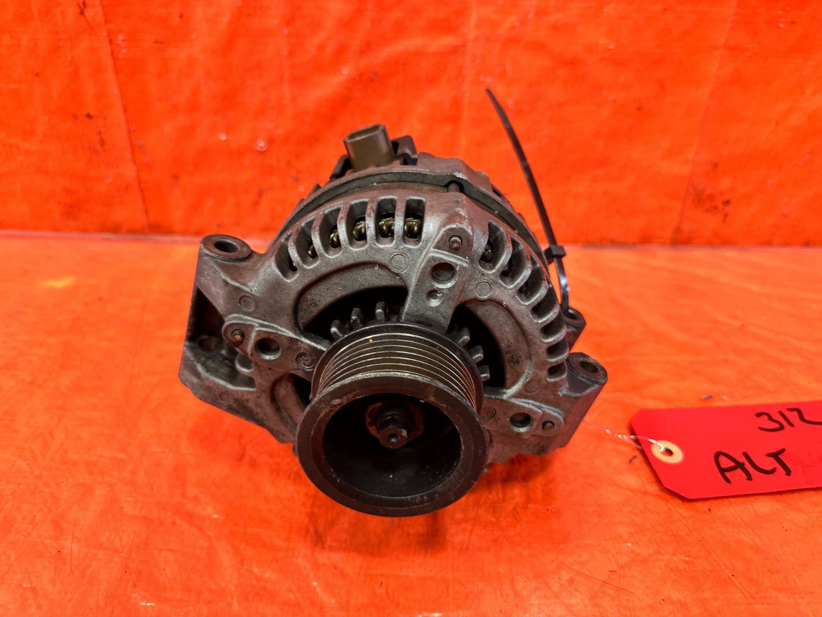 04 05 ACURA TSX   K24A2   ALTERNATOR ASSEMBLY   OEM FACTORY #3121
