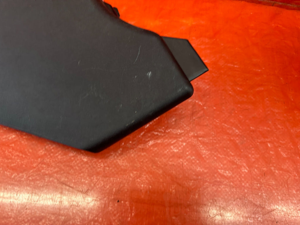 10 16 HYUNDAI GENESIS COUPE   KICK PANEL   PASSENGER RIGHT SIDE   BLACK OEM #2194