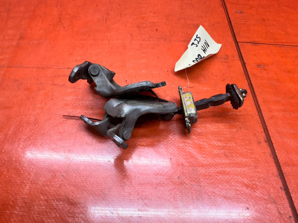 97 01 HONDA PRELUDE 2.2L DRIVER LEFT UPPER LOWER DOOR HINGES WITH CHECKER OEM #34