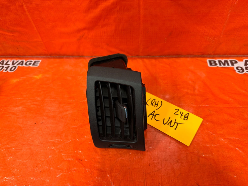 08 15 INFINITI G37 Q60 2D COUPE PASSENGER RIGHT AC AIR CONDITIONING VENT OEM 2485