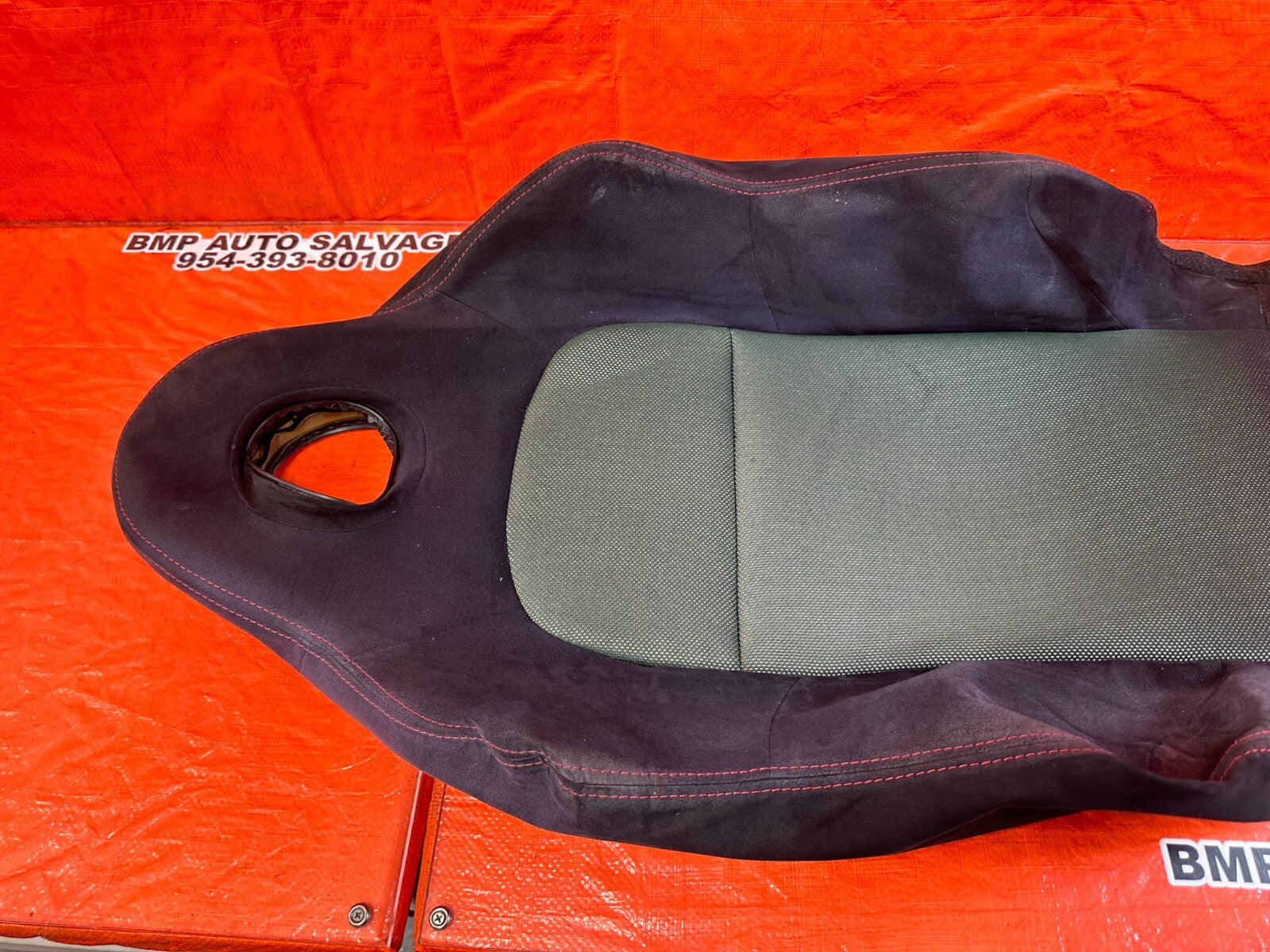 02 05 HONDA CIVIC SI EP3 PASSENGER RIGHT FRONT UPPER SEAT SKIN WRAP COVER OEM 5810