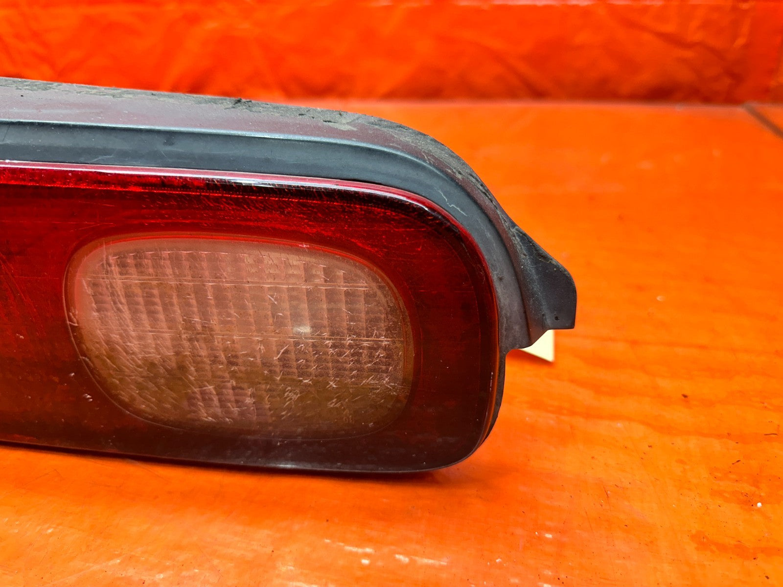 98 01 ACURA INTEGRA 2D LEFT DRIVER REAR TAIL LIGHT LAMP OEM #3314