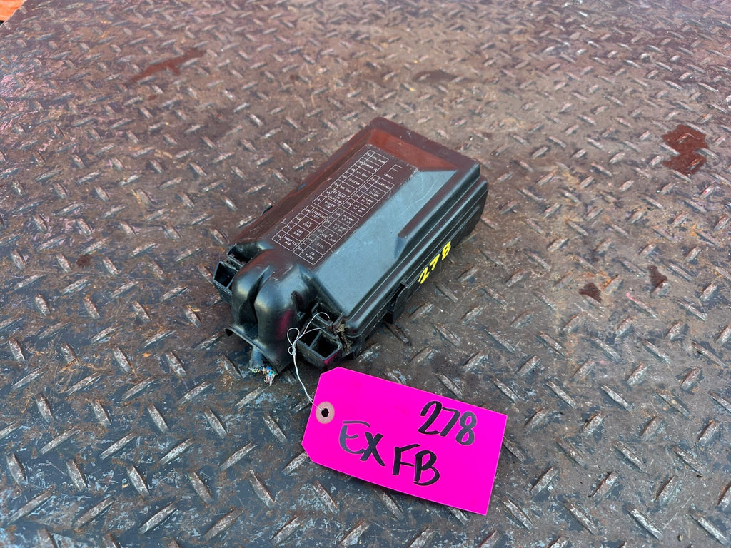 12 15 INFINITI G37 COUPE   EXTERIOR ENGINE BAY UNDER HOOD FUSE BOX PANEL OEM 2780