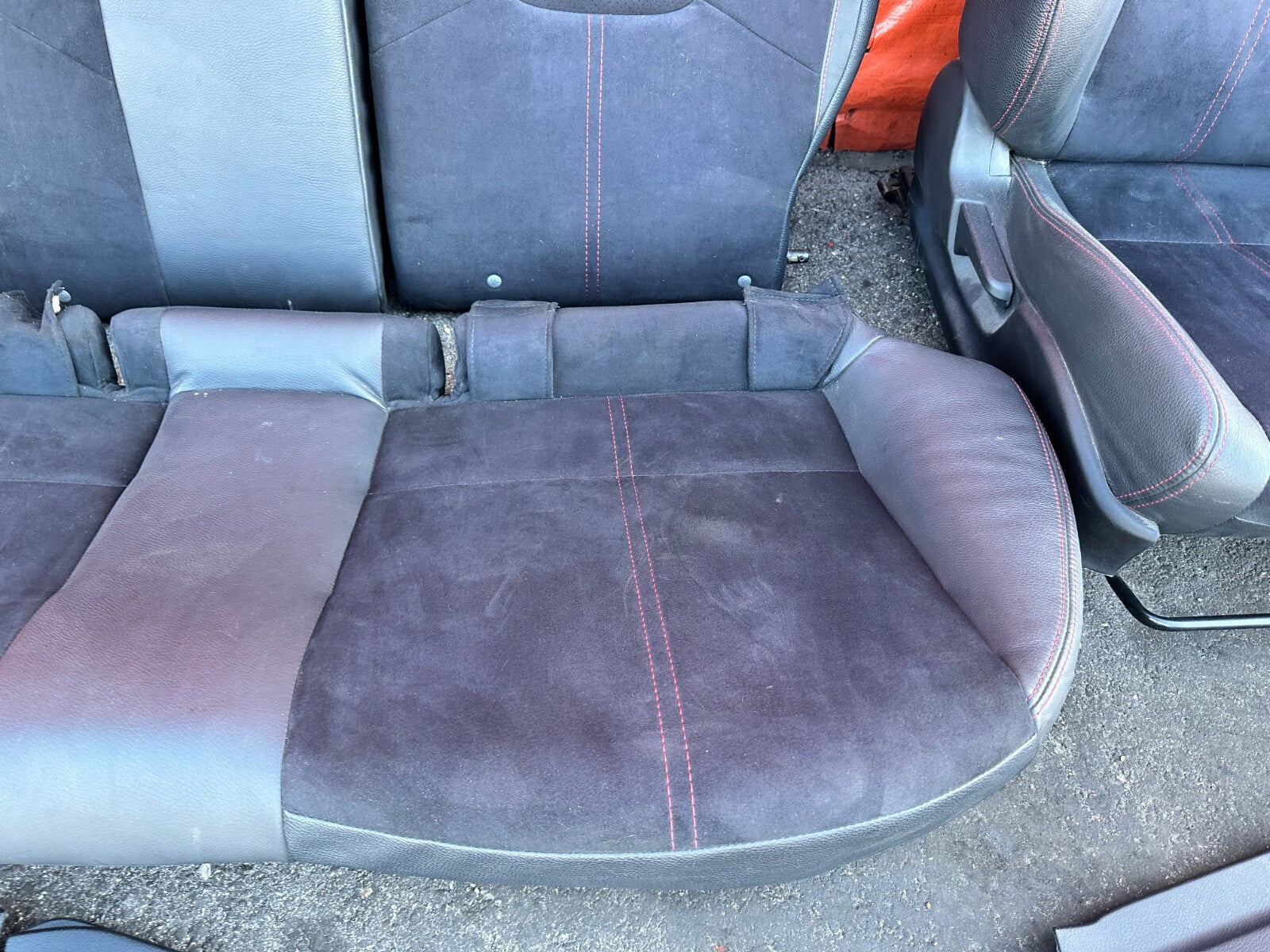 08 14 SUBARU IMPREZA WRX & STI WAGON   FRONT AND REAR SEATS & DOOR PANELS OEM19