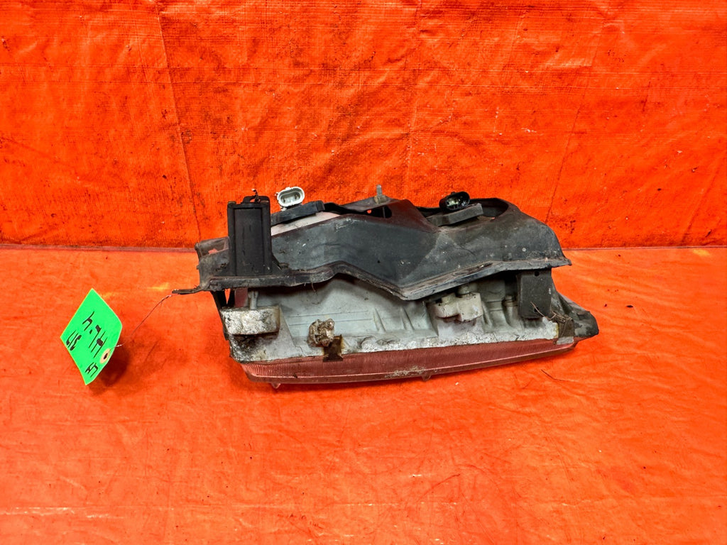 90 91 HONDA CIVIC HATCHBACK   DRIVER LEFT HEADLIGHT HEADLAMP   OEM 3173