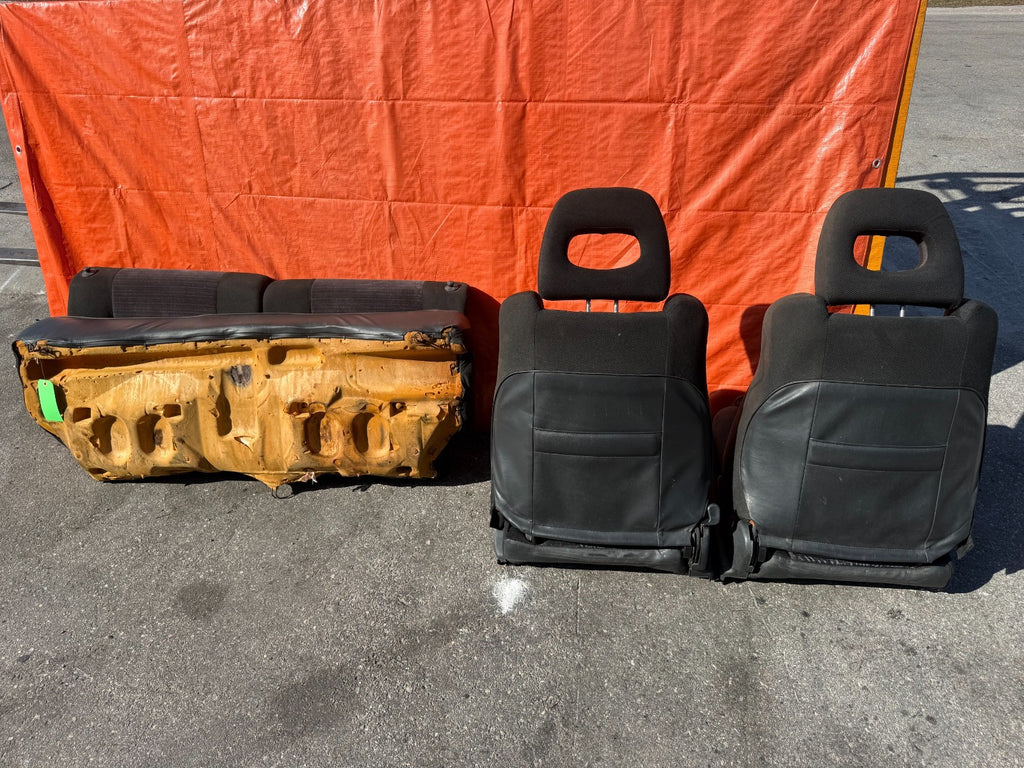 88 91  HONDA CIVIC EF HATCHBACK SI FRONT & REAR SEATS   OEM FACTORY GENUINE 32521