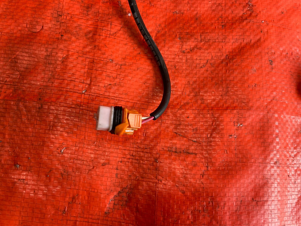 00 05 HONDA S2000   PASSENGER RIGHT FRONT ABS WIRE SENSOR   57450 S2A 003   READ5
