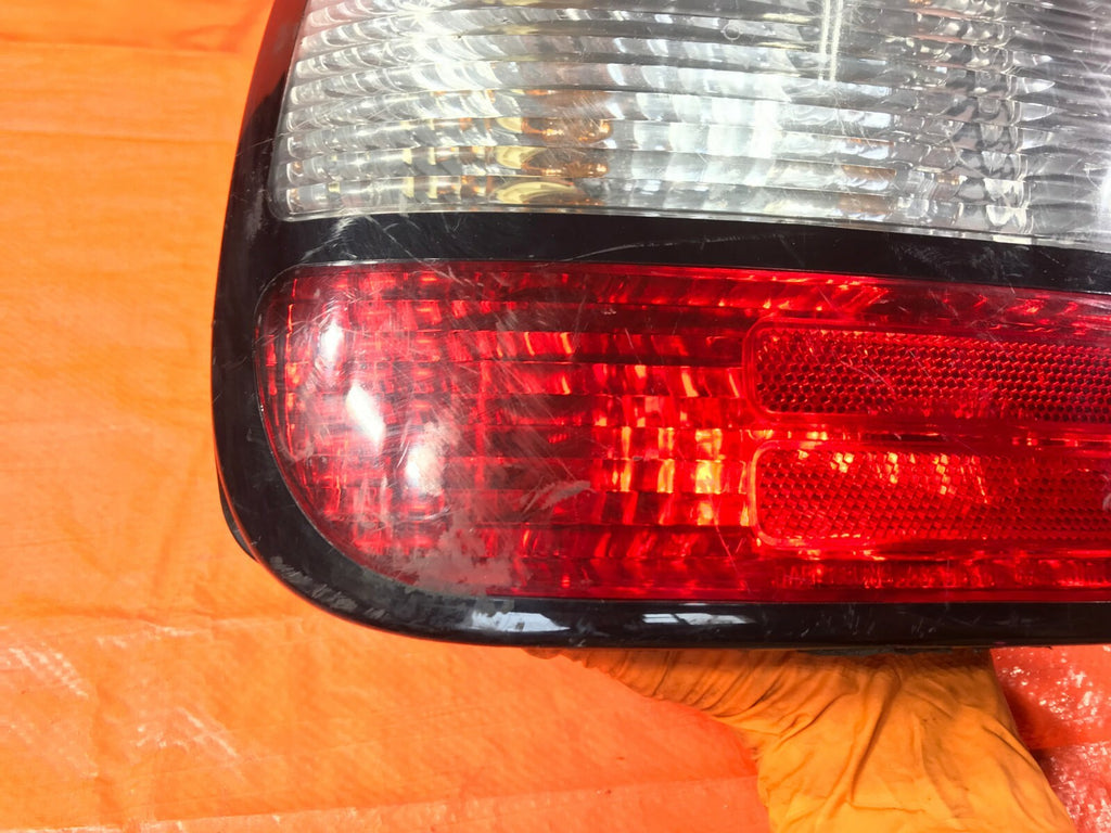 OEM 2000 2001 2002 DAEWOO LEGANZA DRIVER LEFT TAIL LIGHT LAMP 00 01 02 L LH1