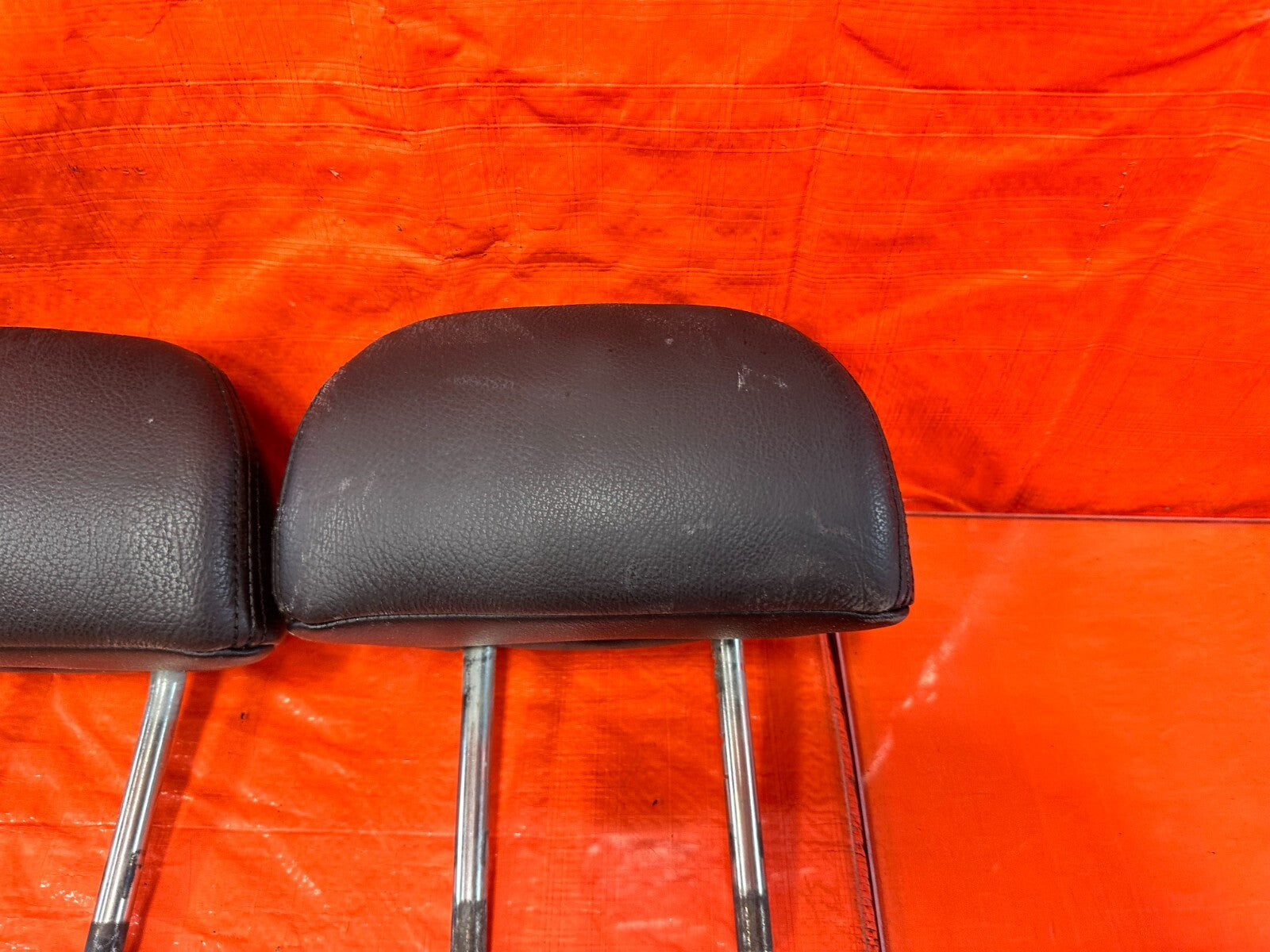 04 08 ACURA TSX   LEFT OR RIGHT   REAR SEAT   HEAD REST BLACK COLOR   OEM 2755