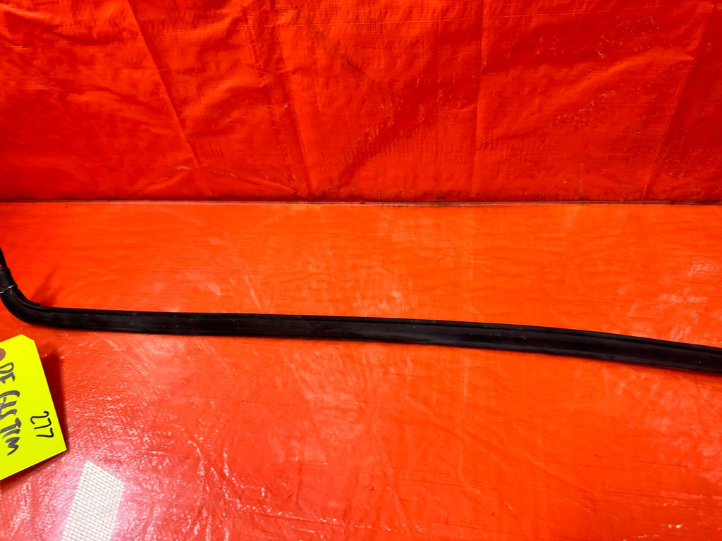 88 91 HONDA CRX   WINDSHIELD TRIM GARNISH MOLDING PASSENGER RIGHT   OEM #2772
