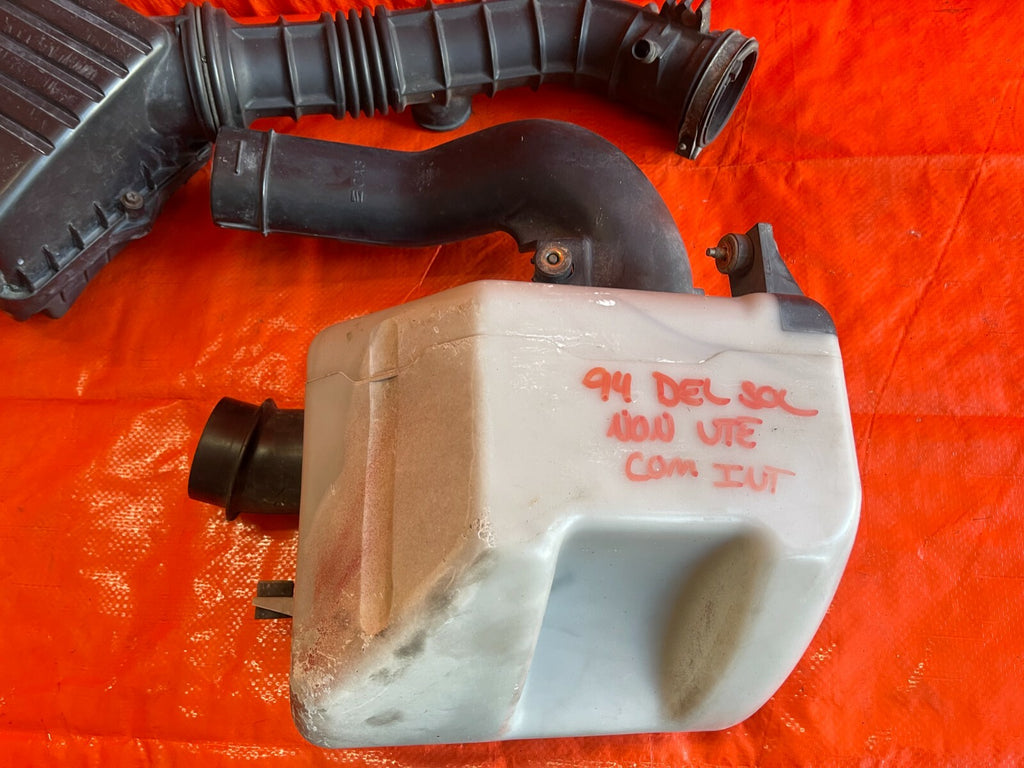 93 95 HONDA DEL SOL   D15B7 1.5L   COMPLETE FACTORY INTAKE ARM BOX RESONATOR OEM3