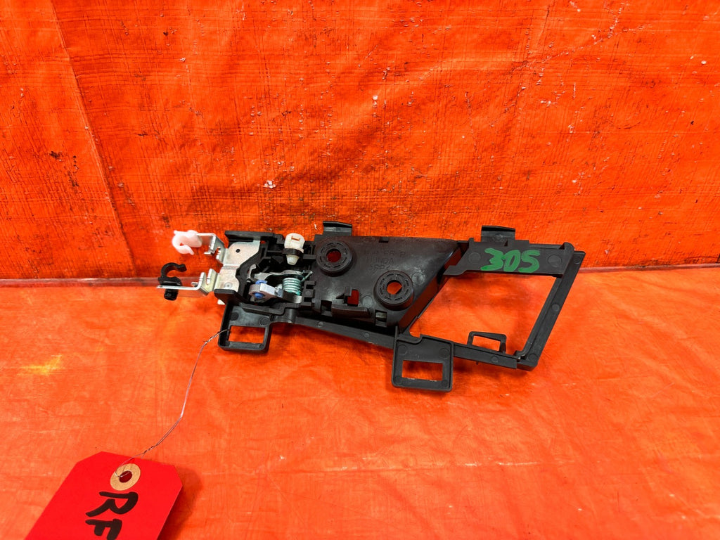 09 10 ACURA TSX   PASSENGER RIGHT FRONT INTERIOR DOOR HANDLE   OEM FACTORY #3052
