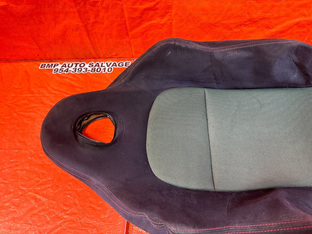 02 05 HONDA CIVIC SI EP3 PASSENGER RIGHT FRONT UPPER SEAT SKIN WRAP COVER OEM 589