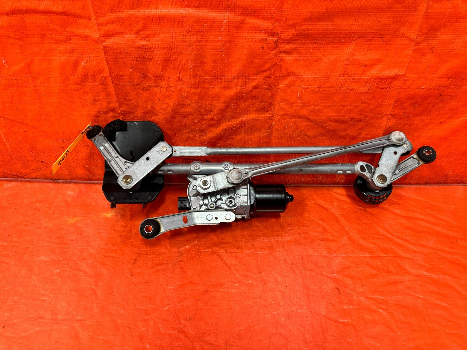 14 20 INFINITI Q50 Q60   WINDSHIELD WIPER MOTOR W/ LINKAGE   OEM FACTORY 2965