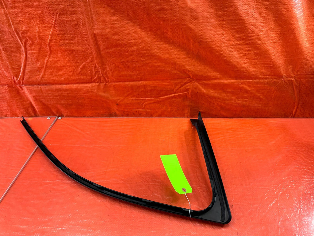 09 12 ACURA TSX PASSENGER RIGHT FRONT   INTERIOR DOOR WINDOW TRIM   OEM #2336