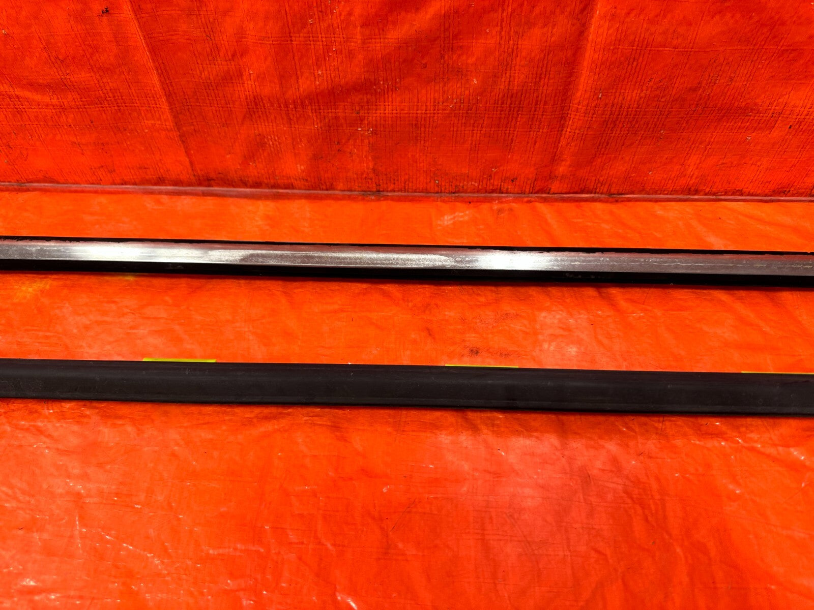 96 00 HONDA CIVIC COUPE HATCH EXTERIOR DOOR WINDOW GLASS TRIM SET LEFT RIGHT 2843