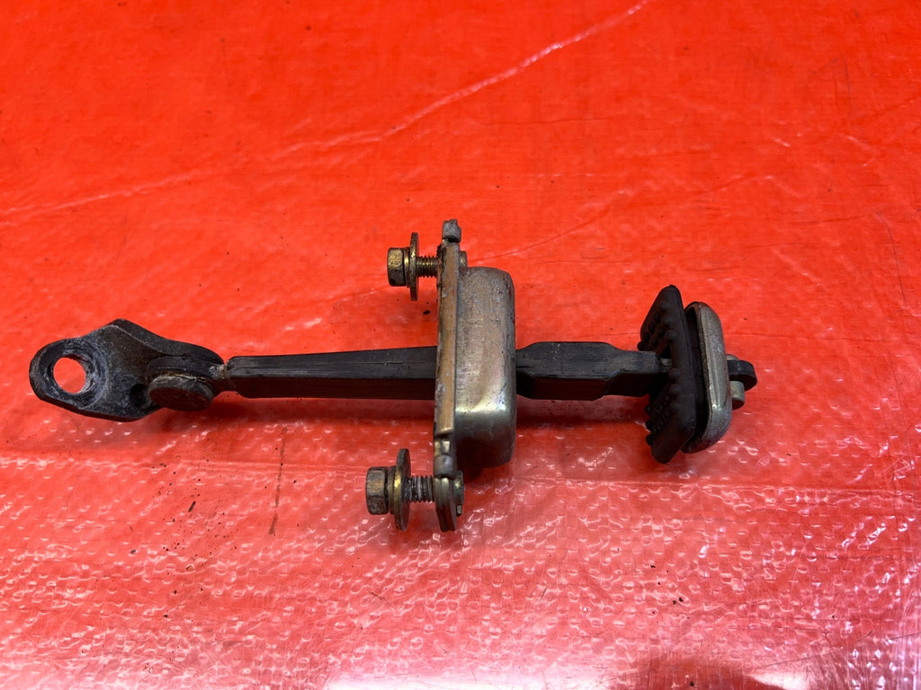 98 02 HONDA ACCORD SEDAN   DRIVER LEFT REAR DOOR CHECKER HINGE ARM STOPPER OEM11