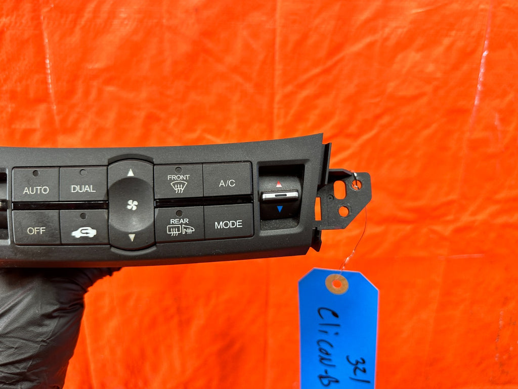 09 10 ACURA TSX   HVAC AIR CONDITIONING AC HEATER CLIMATE CONTROL   OEM #3211