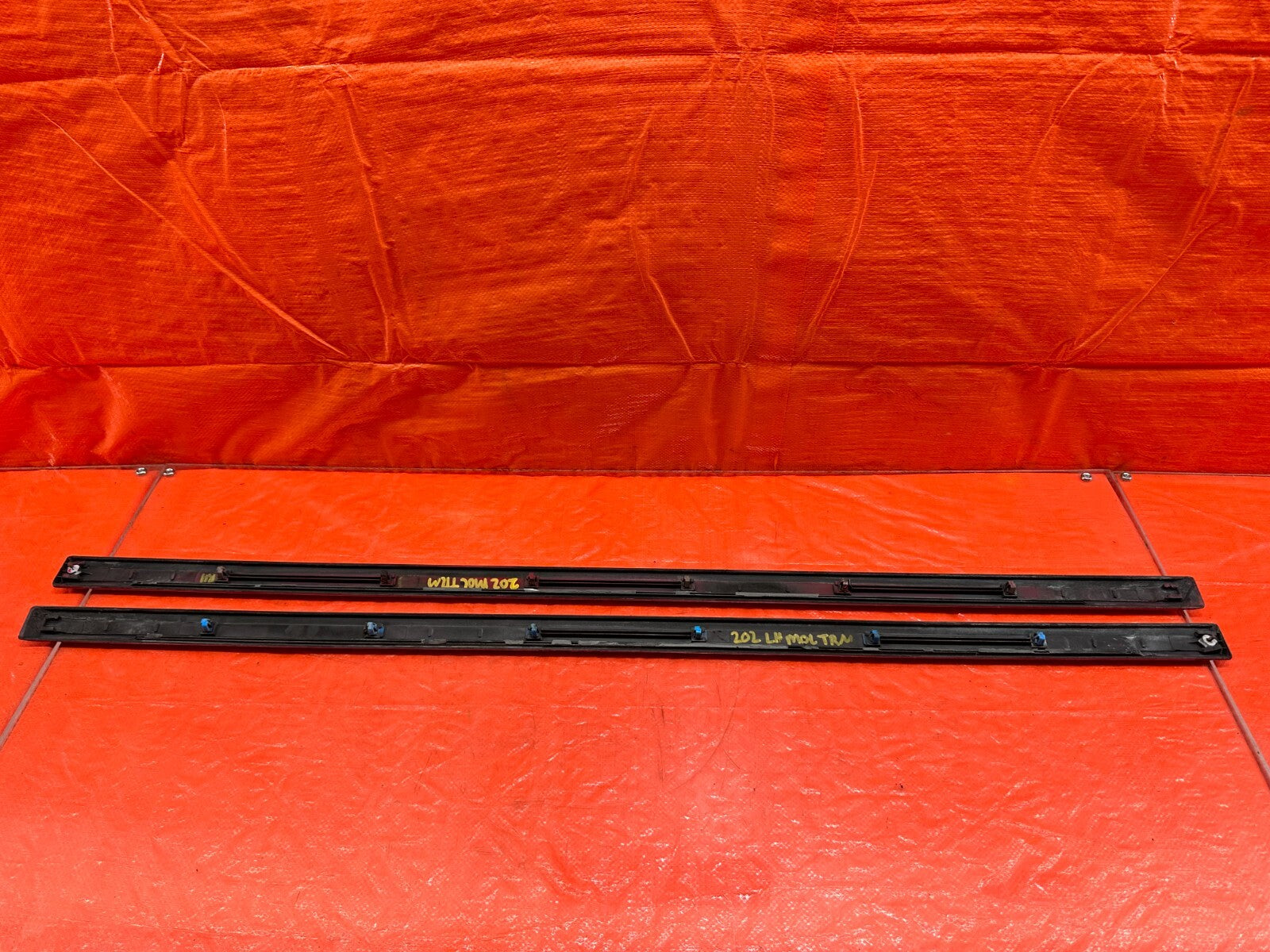 96 00 HONDA CIVIC COUPE & HATCH DOOR MOLDING IMPACT STRIP   LEFT & RIGHT OEM 20210