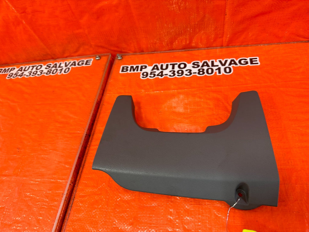 04 08 ACURA TSX   KNEE TRIM UNDER STEERING COLUMN LOWER COVER   OEM FACTORY #2556