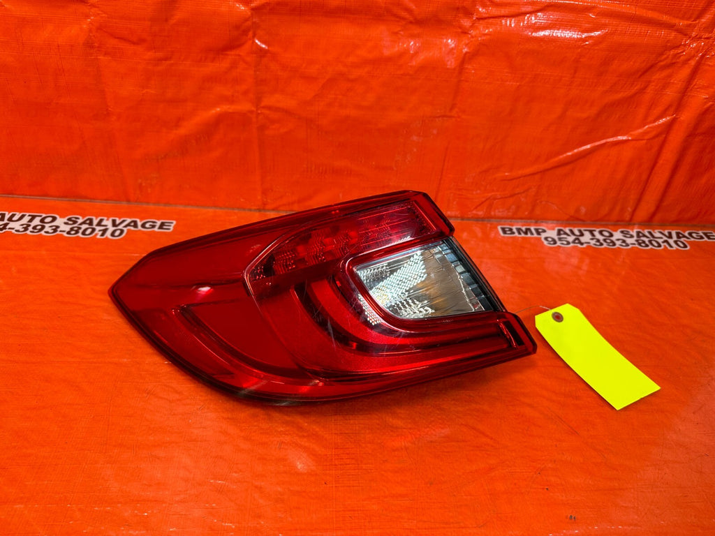 18 20 HONDA ACCORD SEDAN   DRIVER LEFT OUTER TAIL LIGHT TAIL LAMP   OEM FACTORY10