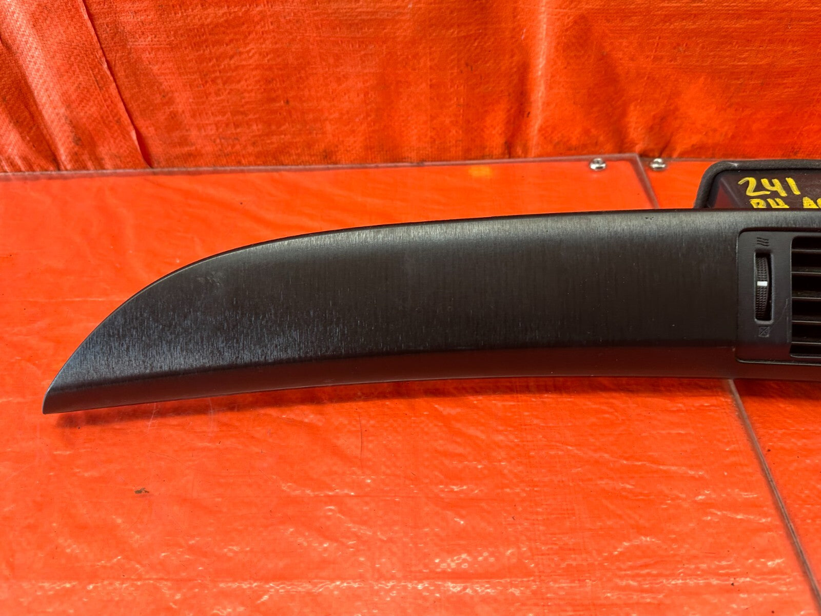 13 15 HONDA ACCORD SEDAN EX EXL PASSENGER RIGHT AC AIR CONDITIONING VENT OEM 2414