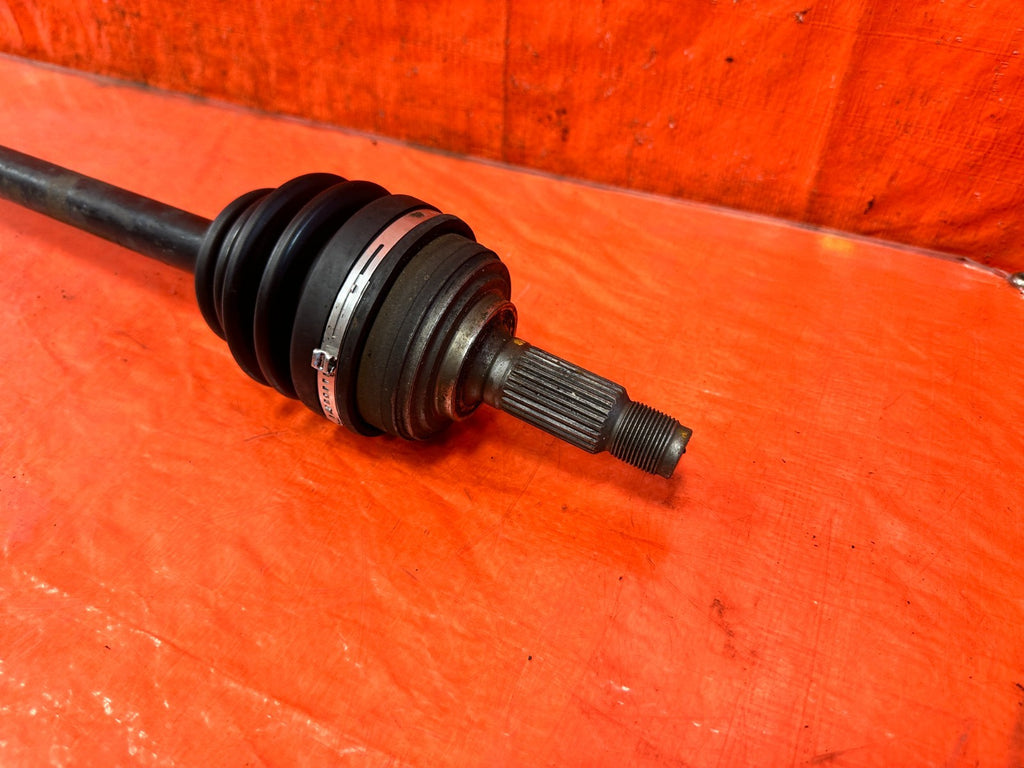 90 91 HONDA CIVIC HATCHBACK   AXLE / CV JOINT   DRIVER LEFT SIDE OEM 3174