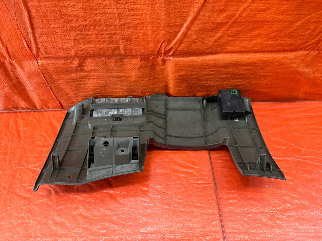 94 01 ACURA INTEGRA   KNEE TRIM UNDER STEERING COLUMN LOWER COVER   TAN OEM #2298