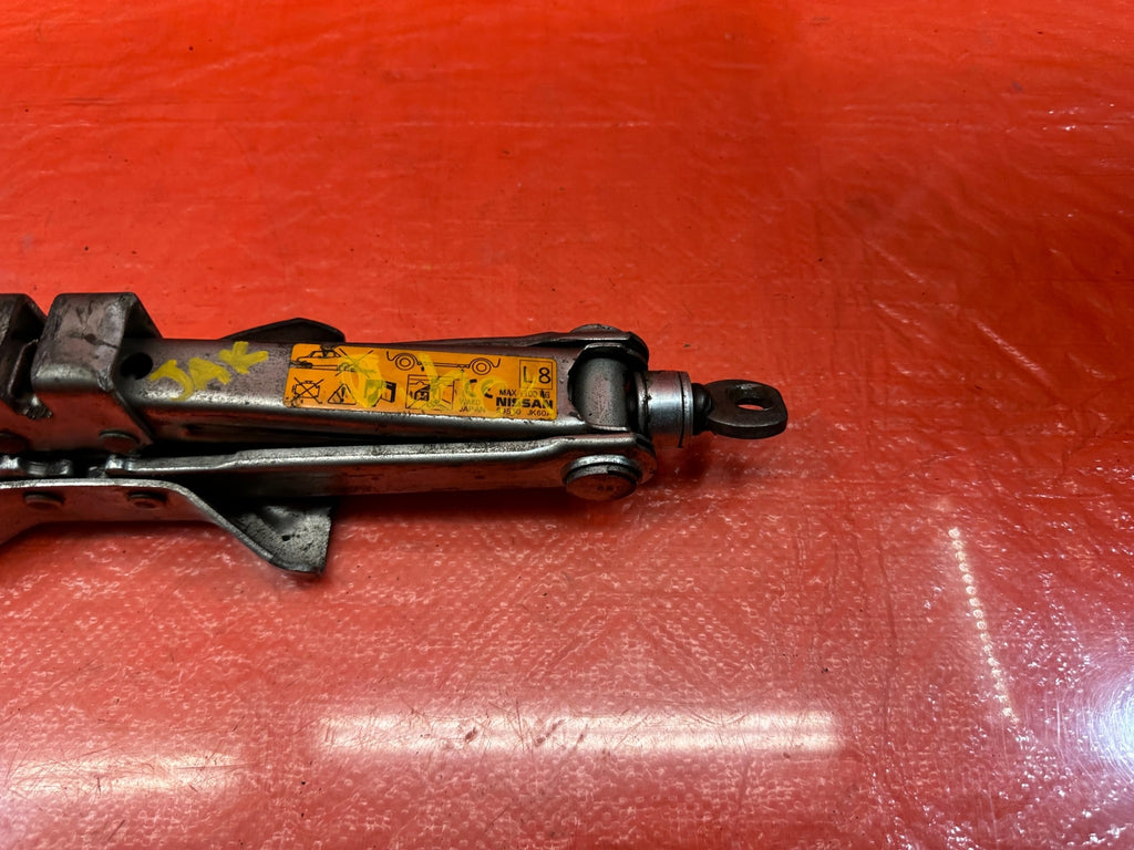 08 15 INFINITI G37 & Q60 2D COUPE SPARE TIRE PANTOGRAPH / SCISSOR JACK   OEM 2074